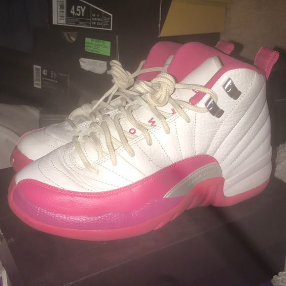 valentine 12s